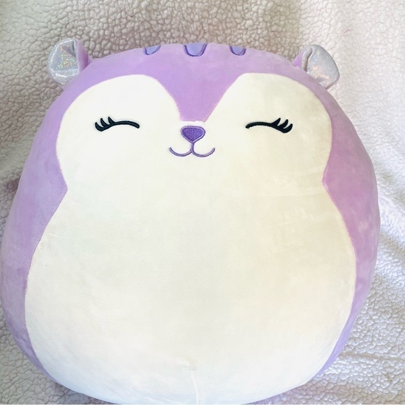 19-20" LARGE Squishmallow  SYDNEE the Purple Squirrel Plush Toy - Picture 4 of 7